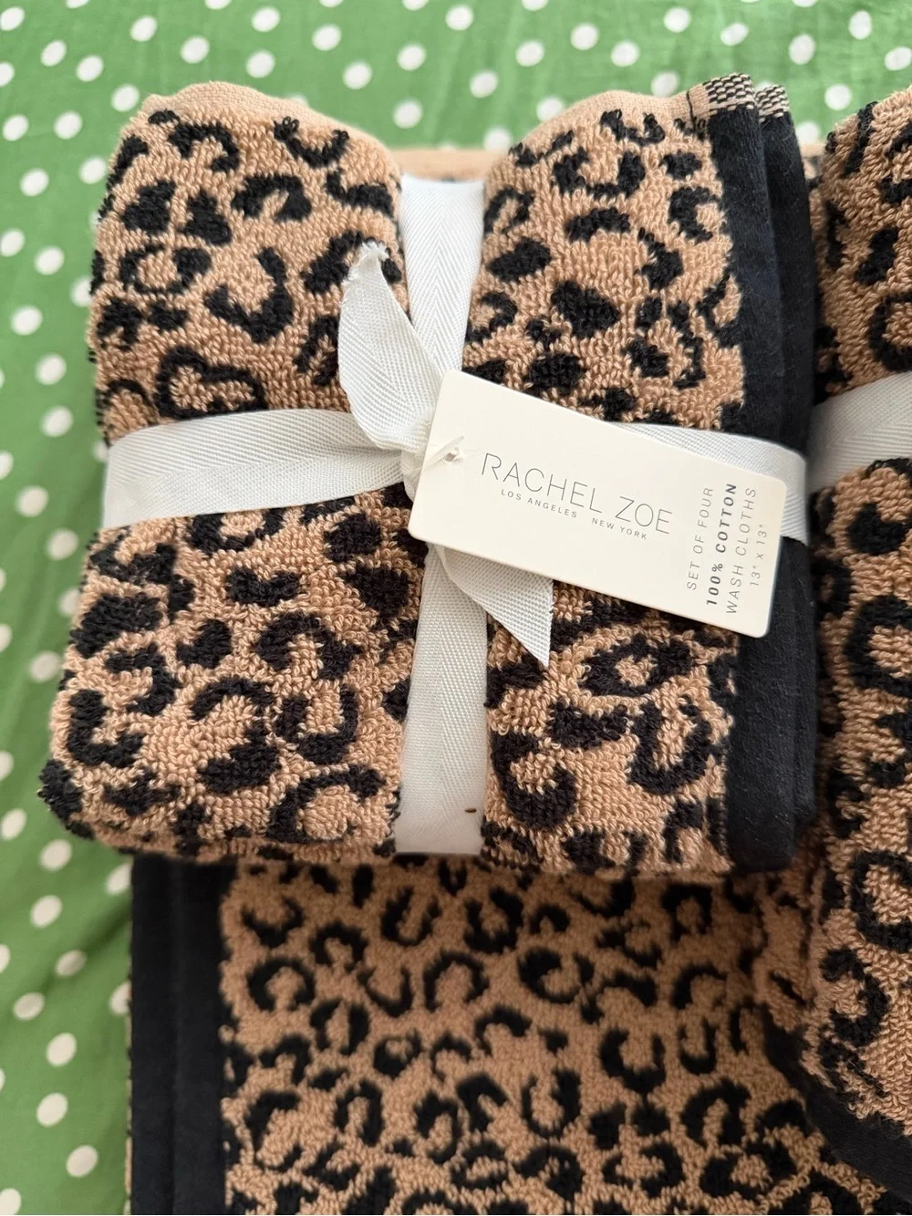 Rachel Zoe 7-piece towel set in leopard print
